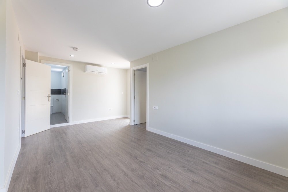 Property 2443 - Image 42